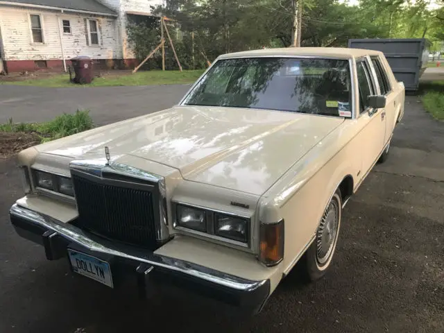 1989 Lincoln Town Car