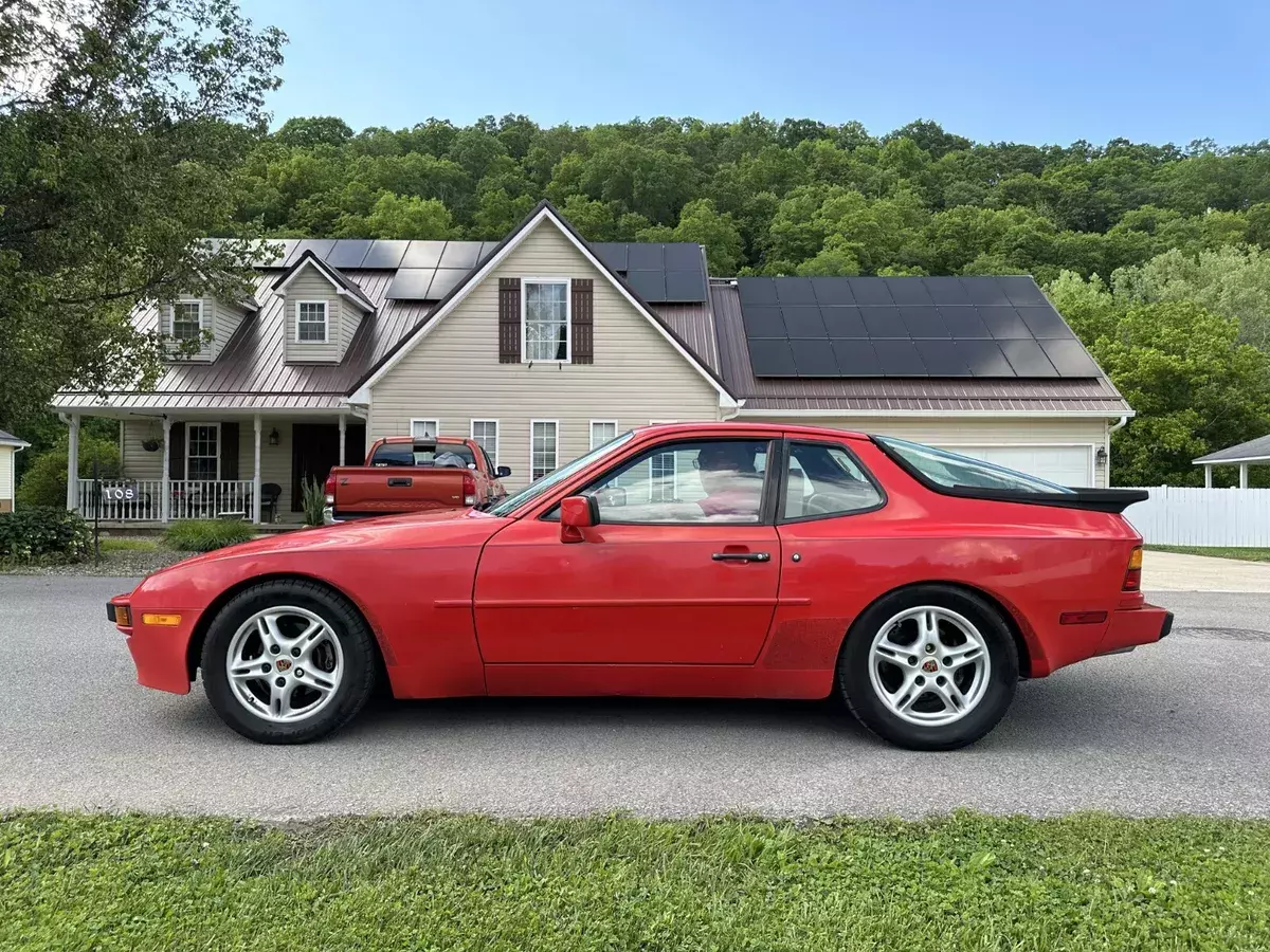 1987 Porsche 944