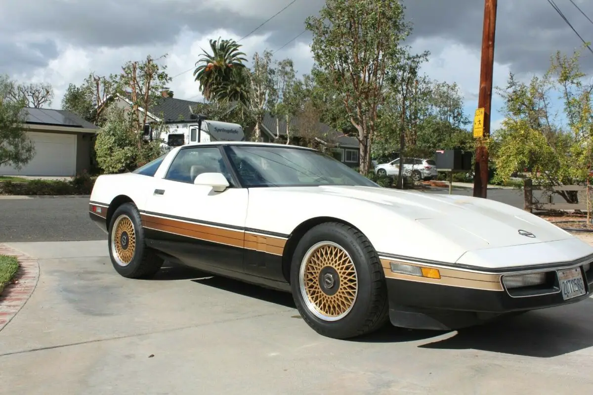 1986 Chevrolet Corvette Loaded