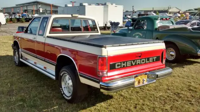 1988 Chevrolet S-10 Tahoe