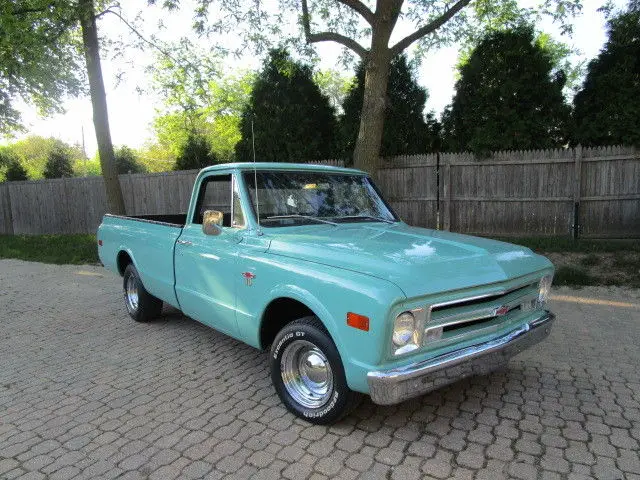 1968 Chevrolet C-10 Pickup