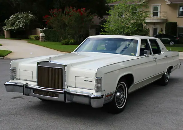 1979 Lincoln Town Car COLLECTORS SPECIAL EDITION - 32K MI