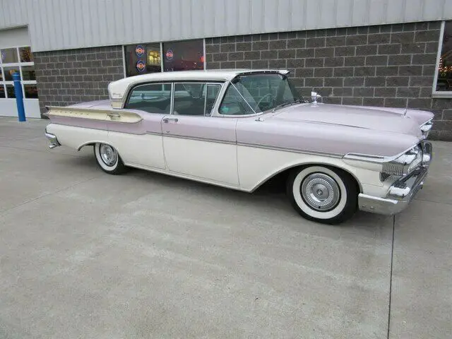 1957 Mercury Turnpike Cruiser 4 Door Sedan