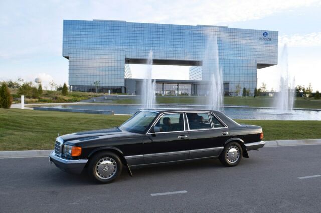 1990 Mercedes-Benz S-Class W126 560 SEL