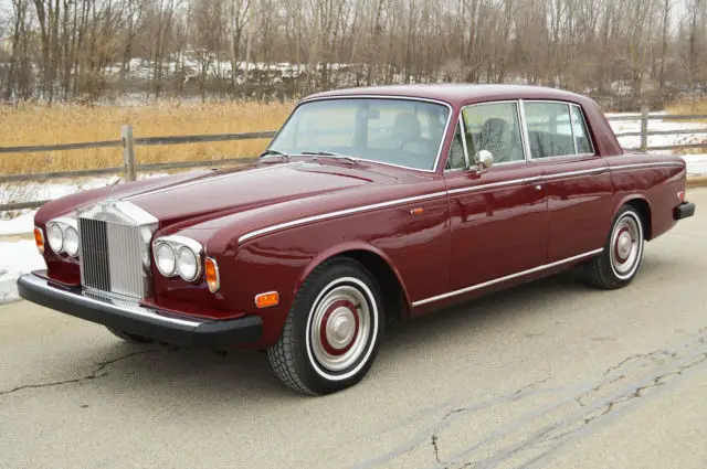 1973 Rolls-Royce Silver Shadow - 4 door sedan