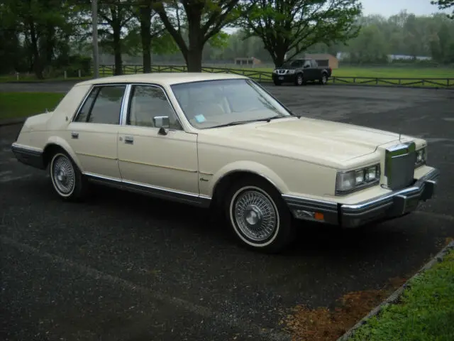 1982 Lincoln Continental