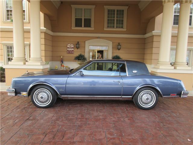 1984 Buick Riviera --