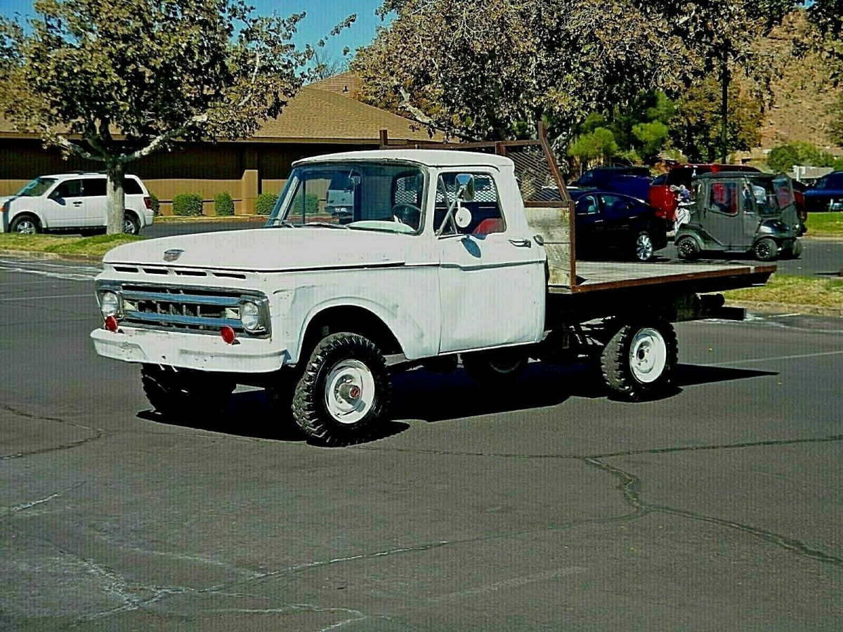 1961 Ford F-100 4X4 Custom Cab