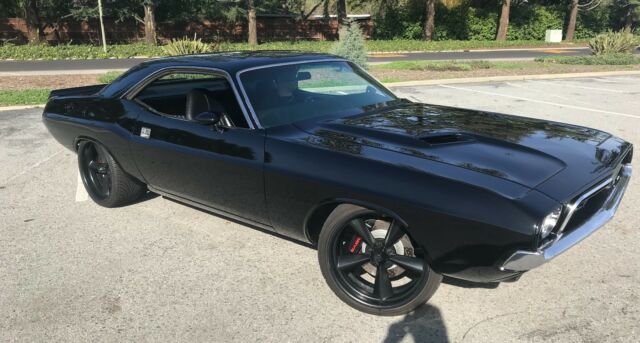 1972 Dodge Challenger Base