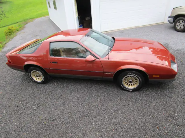 1985 Chevrolet Camaro 2 DOOR HATCHBACK