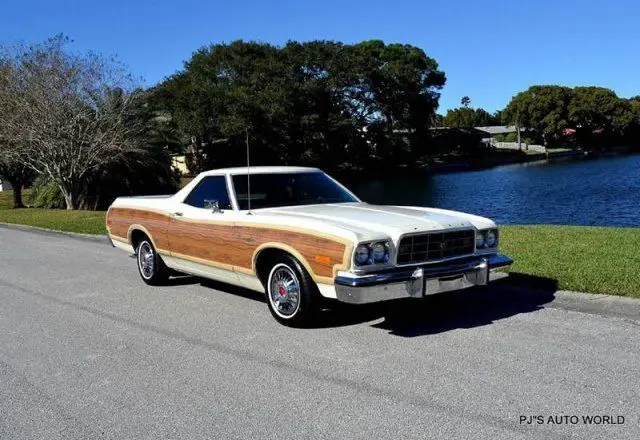 1973 Ford Ranchero SQUIRE