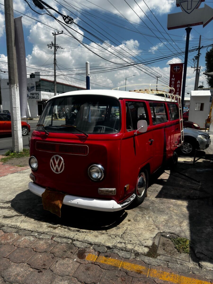 1970 Volkswagen Bus/Vanagon