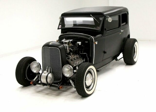 1931 Ford Model A Victoria