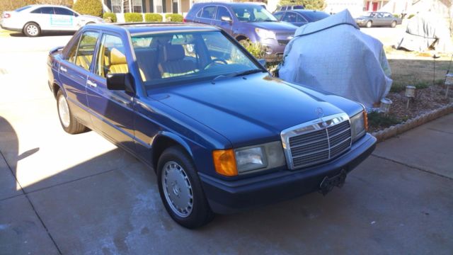 1988 Mercedes-Benz 190-Series luxury