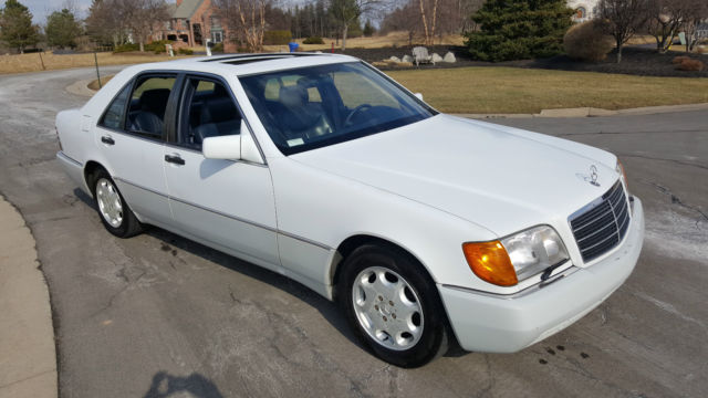 1992 Mercedes-Benz 300-Series