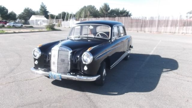 1959 Mercedes-Benz 220S