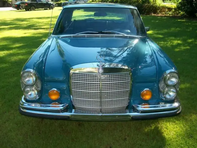 1972 Mercedes-Benz 200-Series blue