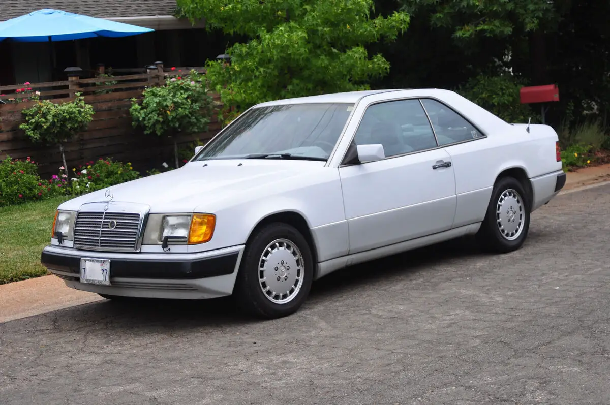 1992 Mercedes-Benz C-Class