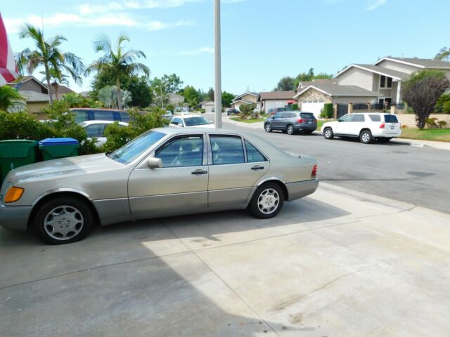 1992 Mercedes-Benz S-Class