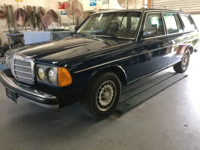 1985 Mercedes-Benz 300-Series Wagon