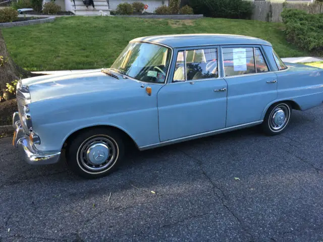 1965 Mercedes-Benz 190 D