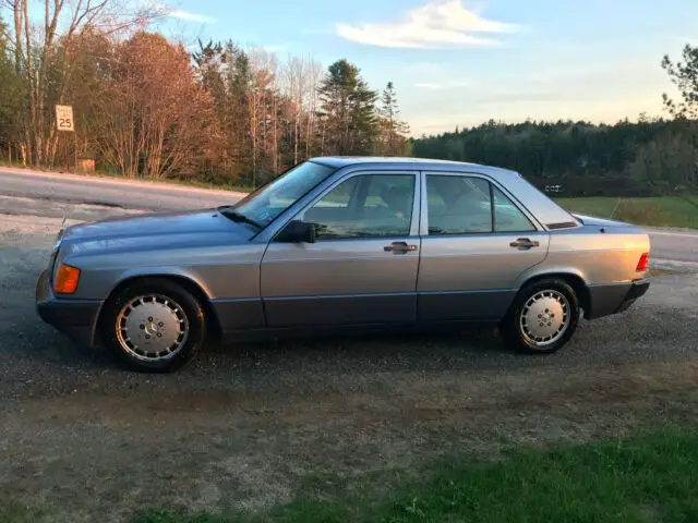 1989 Mercedes-Benz 190-Series 190E 2.6