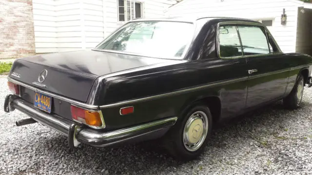 1971 Mercedes-Benz 200-Series