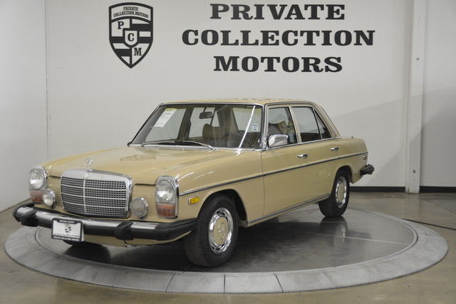 1975 Mercedes-Benz 200-Series 280