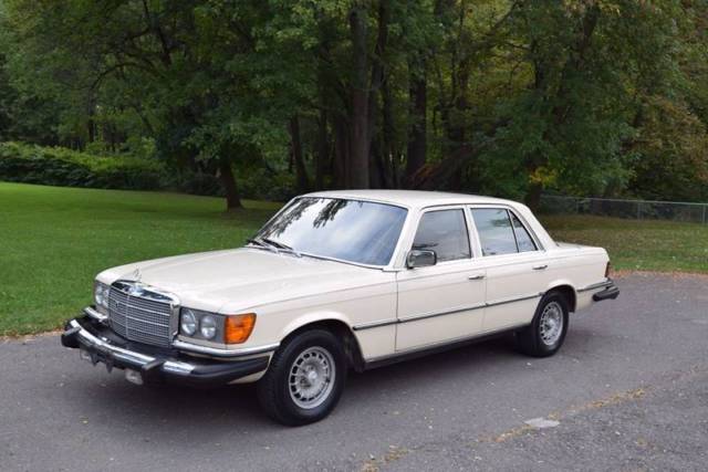 1979 Mercedes-Benz 300-Series