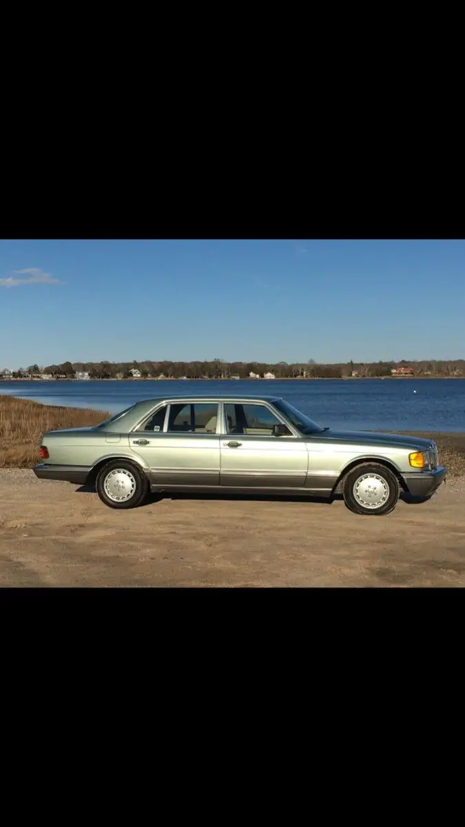 1987 Mercedes-Benz 300-Series SDL