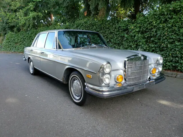 1971 Mercedes-Benz 300-Series