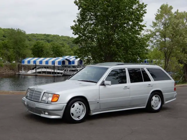 1991 Mercedes-Benz E-Class AMG