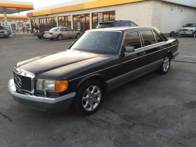 1987 Mercedes-Benz 300-Series