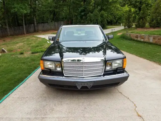 1991 Mercedes-Benz 300-Series