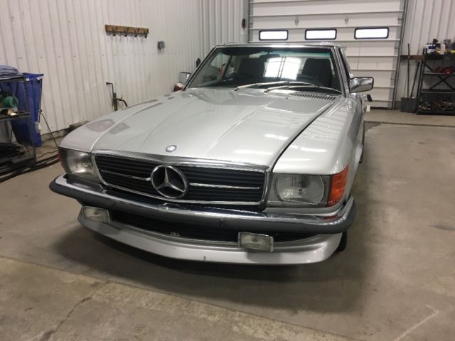 1976 Mercedes-Benz SL-Class European SL 5 speed