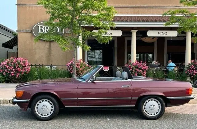 1985 Mercedes-Benz SL-Class