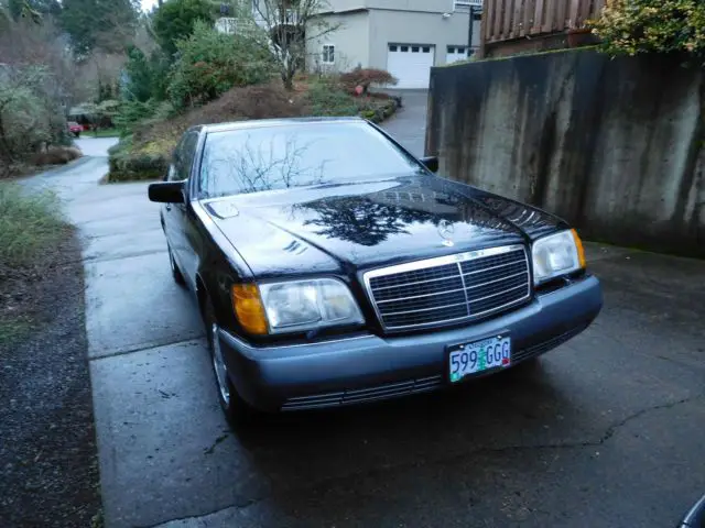 1992 Mercedes-Benz S-Class 400SE