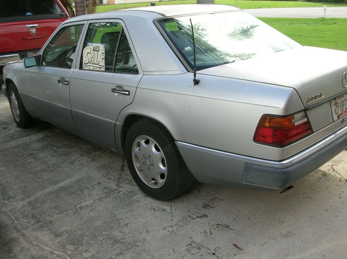 1992 Mercedes-Benz 400e base