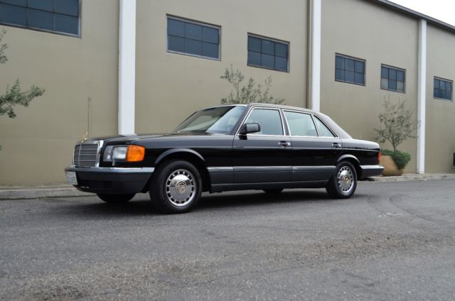 1990 Mercedes-Benz S-Class Sedan 4-Door