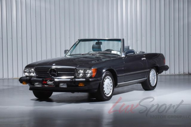 1989 Mercedes-Benz 560SL Roadster --