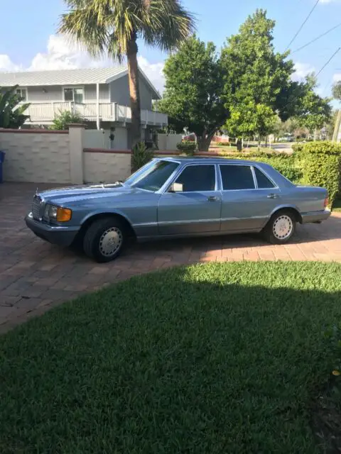 1987 Mercedes-Benz S-Class