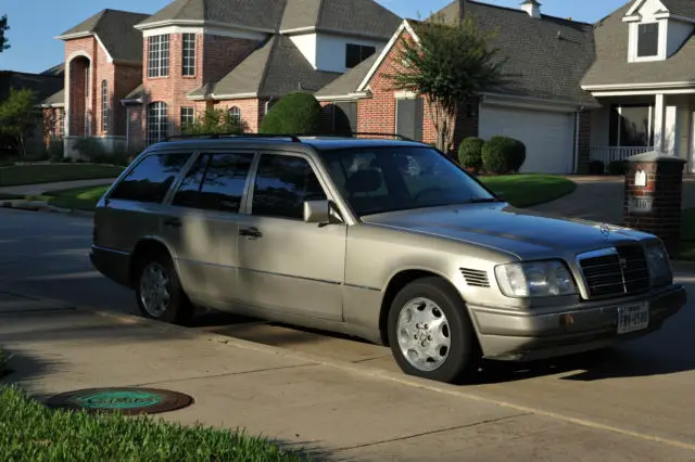 1994 Mercedes-Benz E-Class