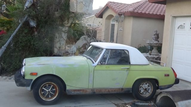 1976 MG Midget 2 door hard top