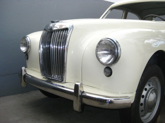 1958 MG Magnette