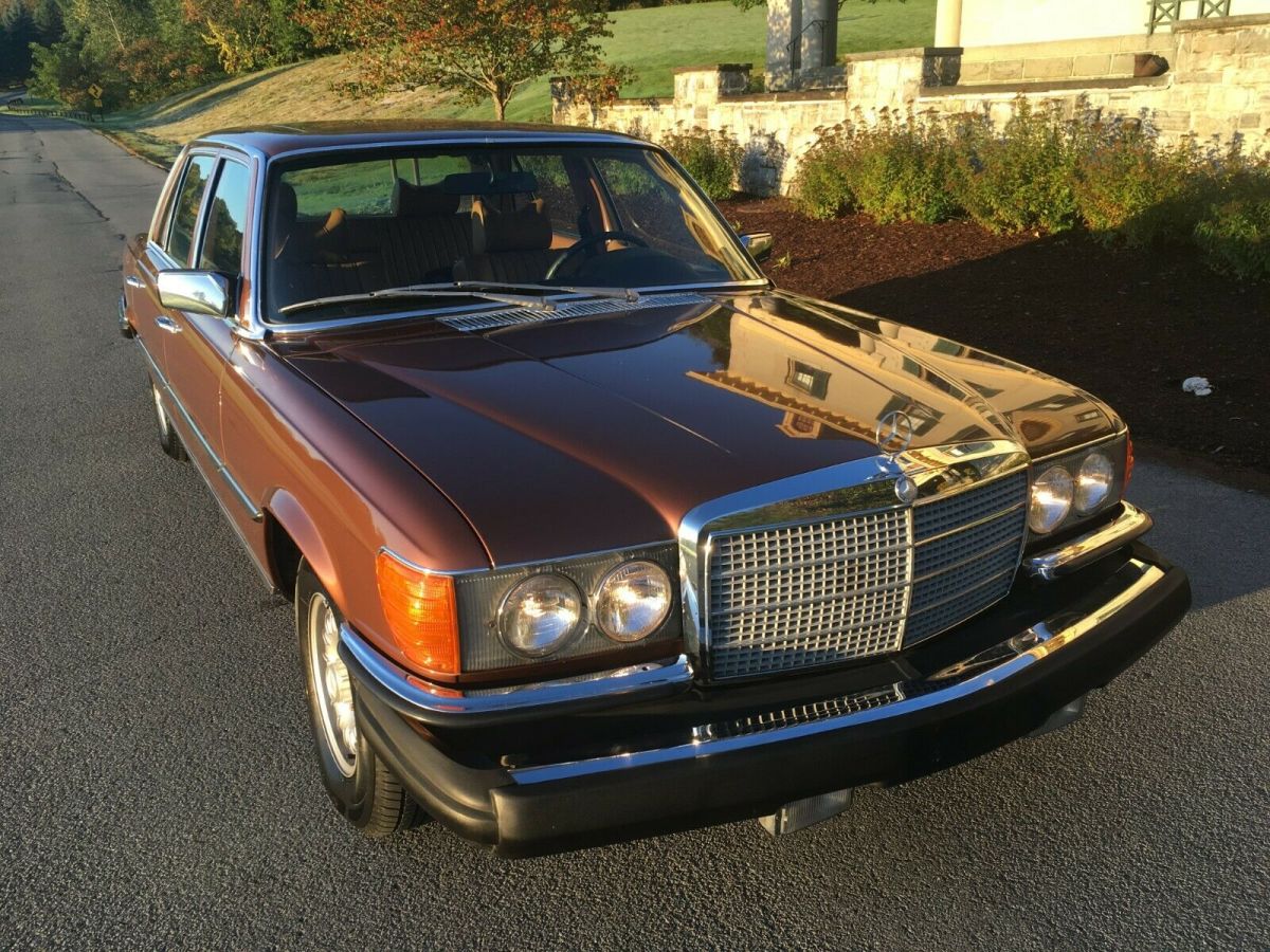 1977 Mercedes-Benz 400-Series 6.9