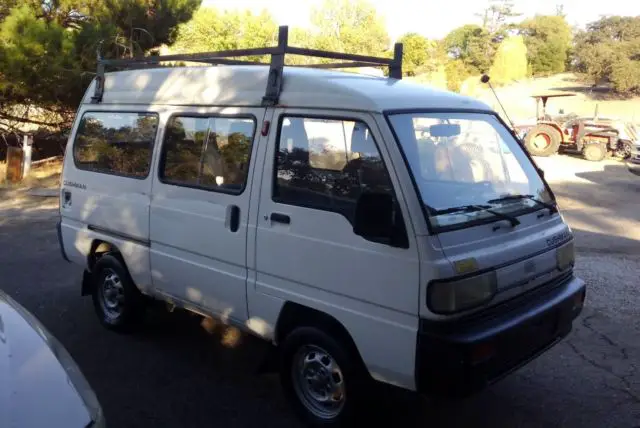 1980 Mitsubishi Van