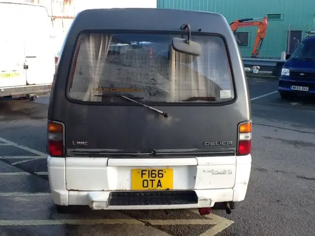 1980 Mitsubishi Delica Cloth