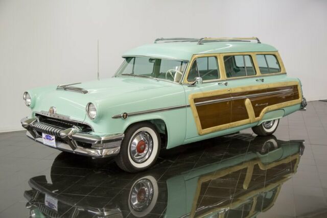 1954 Mercury Monterey --