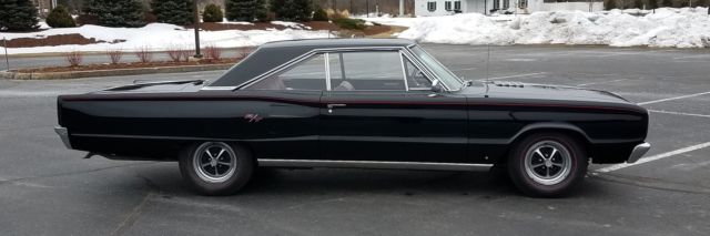 1967 Dodge Coronet R/T Hardtop 2-Door