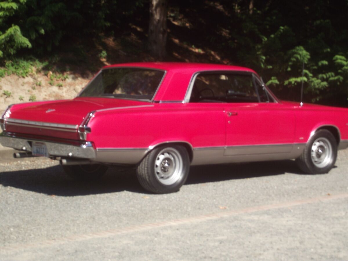 1966 Plymouth Valiant Signet